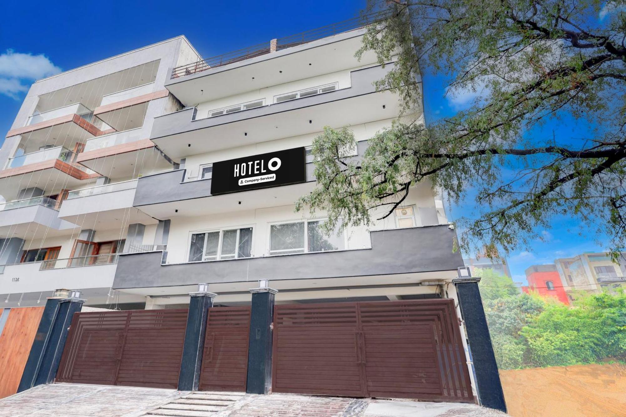 Super Hotel O Sector 43 غورغاون المظهر الخارجي الصورة