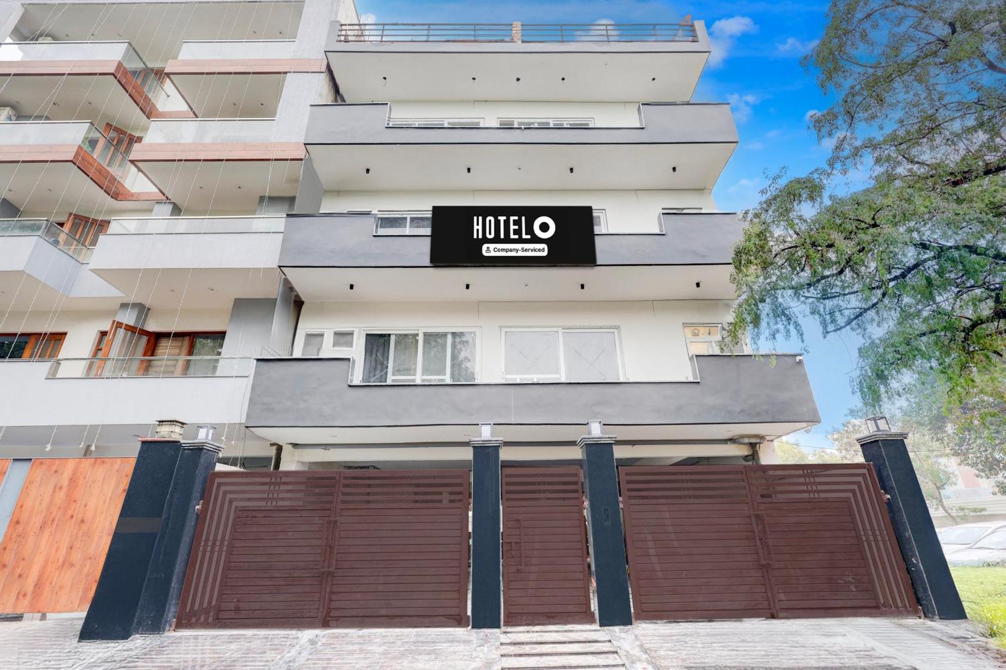 Super Hotel O Sector 43 غورغاون المظهر الخارجي الصورة